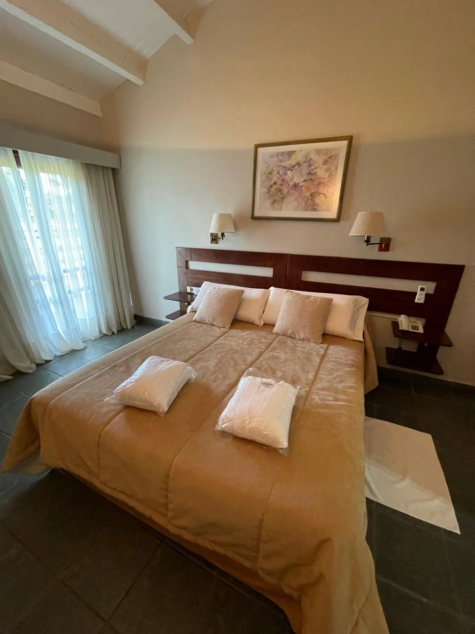 Las Lajitas: Guest room