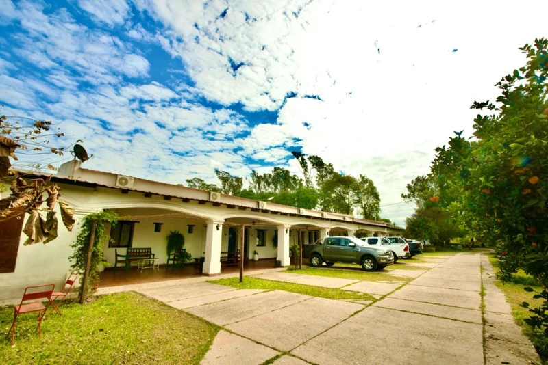 A view of the entrance and veranda.